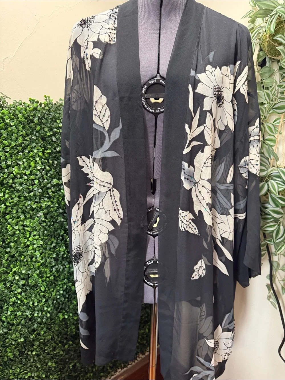 Black Floral Sheer Kimono Wrap